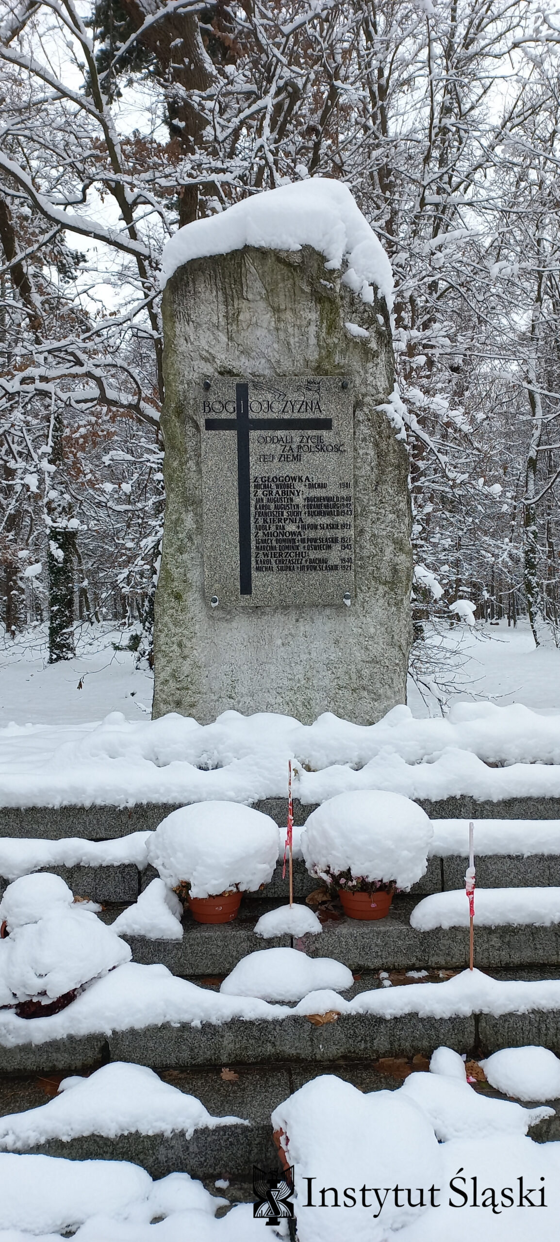 Pomnik osób, które straciły życie podczas Powstań Śląskich i II Wojny Światowej1